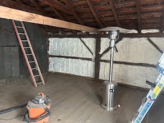 Building Photo - 40 Lake Shore Rd