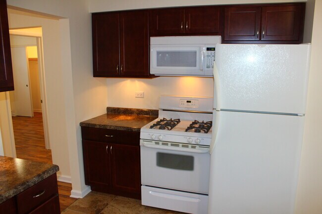 Foto del edificio - 14455 Jefferson Ave