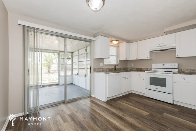 Building Photo - 3609 Bigelow Dr