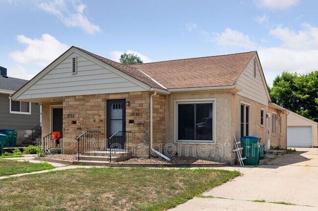 Building Photo - 3720 Kipling Ave