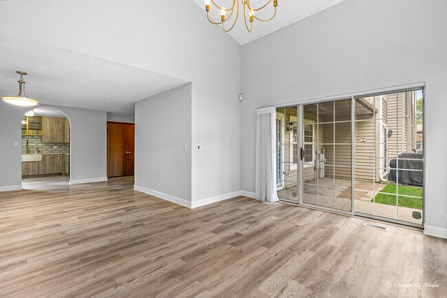 Foto del edificio - 522 W Happfield Dr