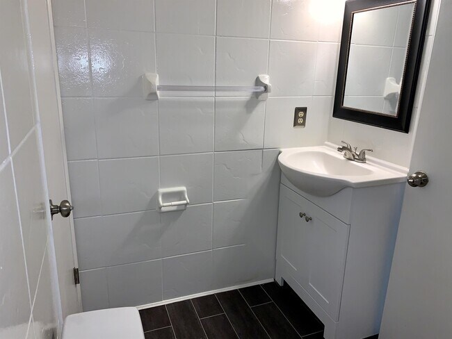 Foto del edificio - 1710 Deer Path Dr