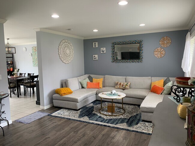 Foto del edificio - 1563 Stonewood Ct