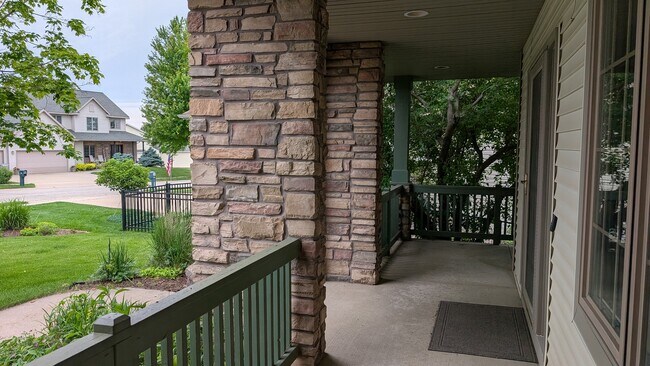 Front porch - 2669 Kathleen Ln NE