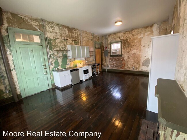 Building Photo - 1 br, 1 bath House - 112 S 5th St Suite 201