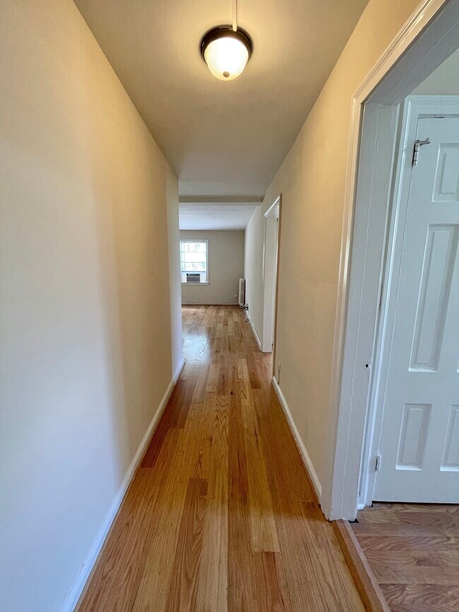 Foto del edificio - 2834 Thornhill Rd