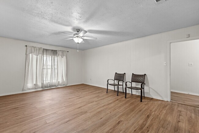 Foto del edificio - 1208 Clark St