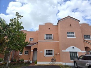 Building Photo - 12423 NW 7th Ln