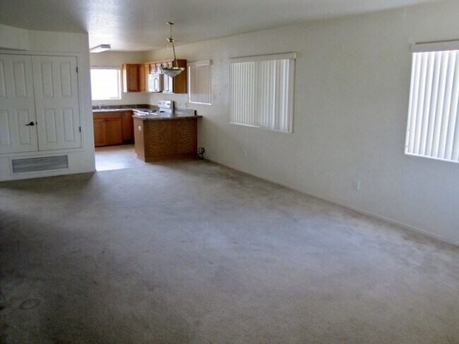 Foto del edificio - 2BR/2BA, 1024 sq.ft. condo in Sierra Vista, AZ