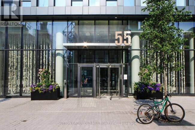 Building Photo - 55 Cooper St