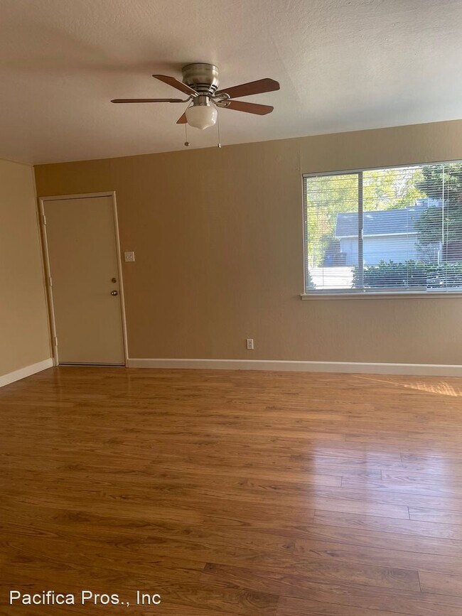 Building Photo - 3 br, 1 bath House - 8335 Mariposa Ave.