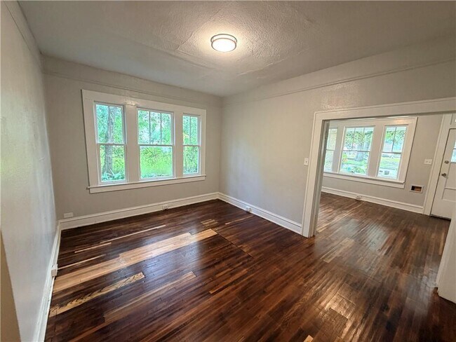 Foto del edificio - 123 Tuscaloosa St