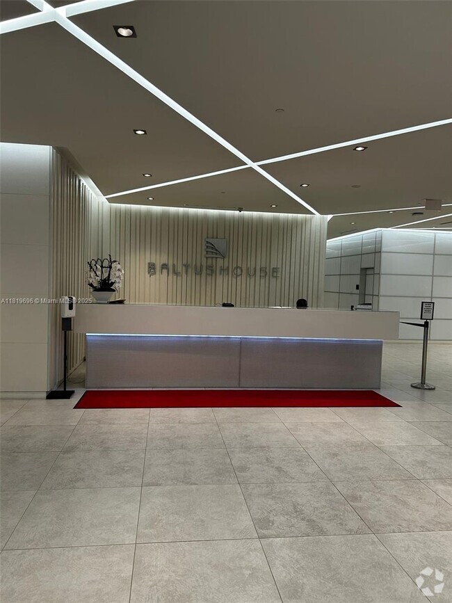 Building Photo - 4250 Biscayne Blvd