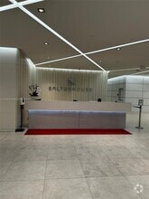 Building Photo - 4250 Biscayne Blvd