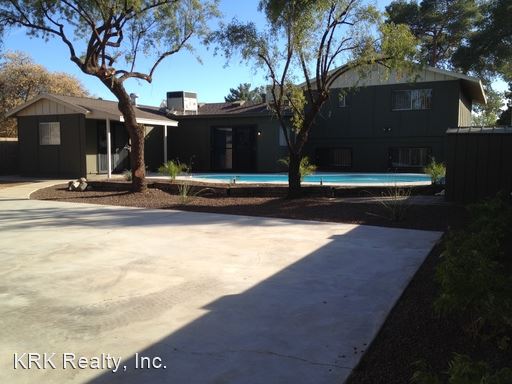 Building Photo - 1726 E Minton Dr