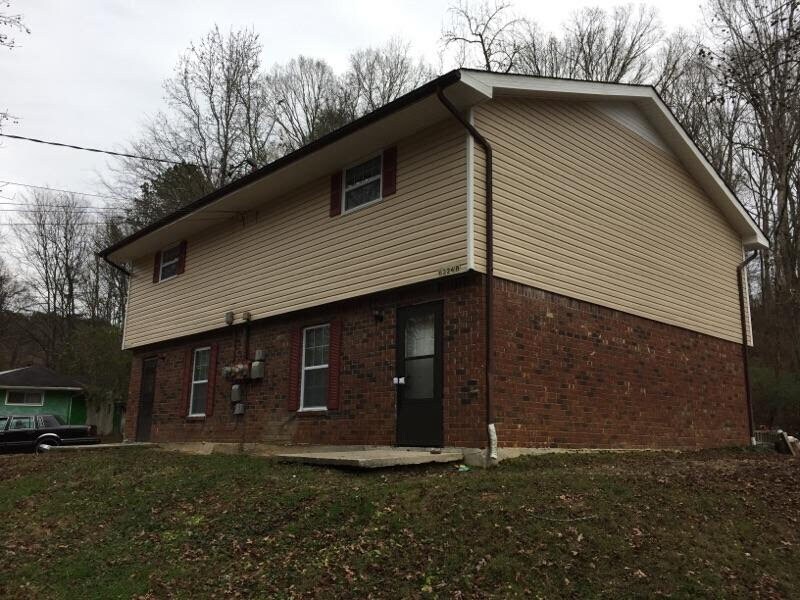 6372 Harrison Pike, Chattanooga, TN 37416 Townhome Rentals in