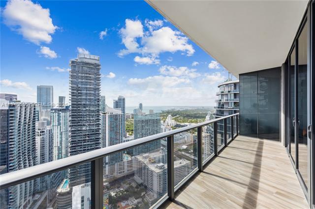 Foto del edificio - 801 S Miami Ave