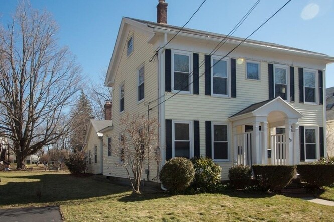 Primary Photo - 40 Maple St