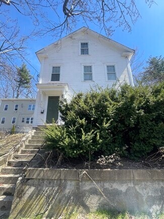 Building Photo - 117 Marshall St