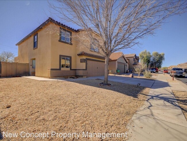 Building Photo - 4 br, 2.5 bath House - 15 W. Calle Patio L...