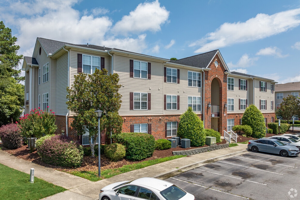 Abernathy Park Apartments in Greensboro, NC