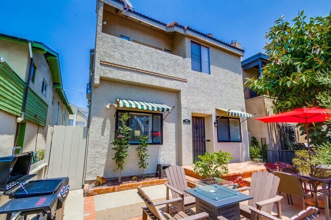 Foto del edificio - 824 Island Ct