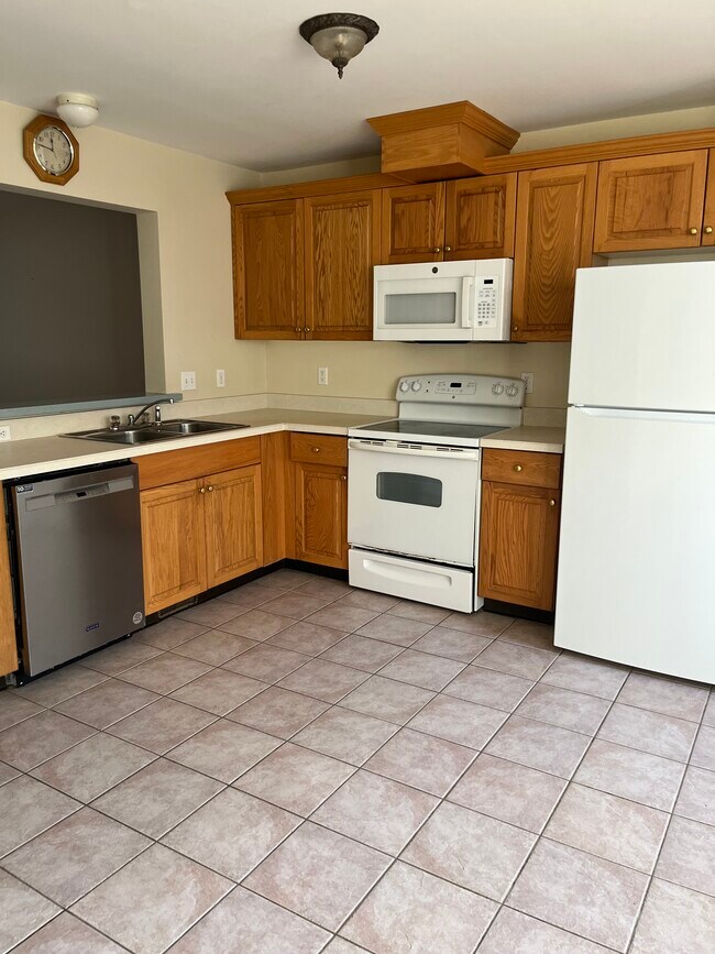 Foto del edificio - 1536 Highland Ave