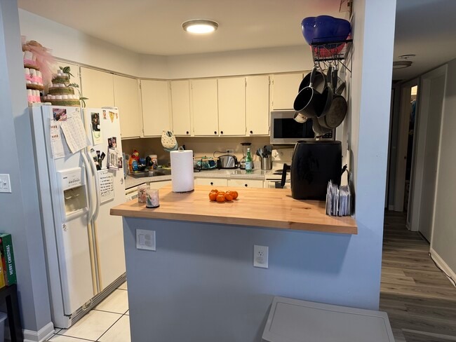 Building Photo - 1165 Pleasant Run Dr