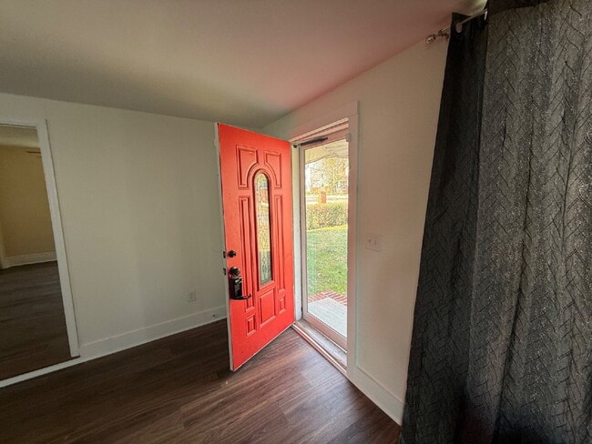 Foto del edificio - 1709 Cass St