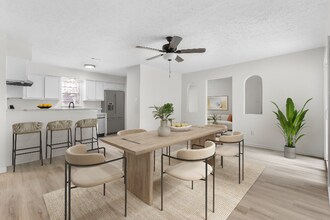 Building Photo - 5019 Brisbane