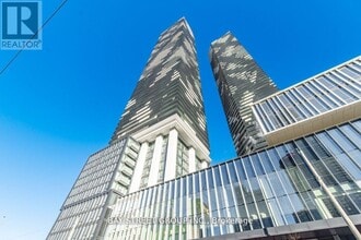 Building Photo - 138 Downes St