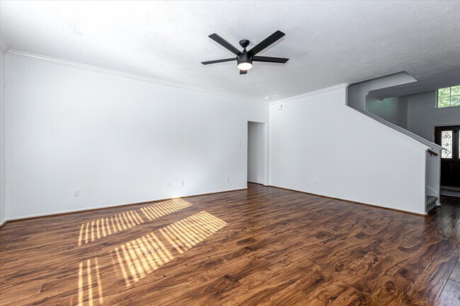 Foto del edificio - 150 S Star Ridge Cir