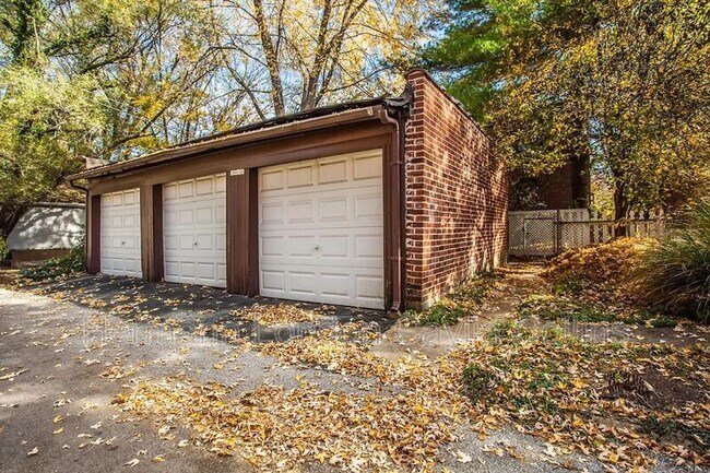 Foto del edificio - 2053 Alfred Ave