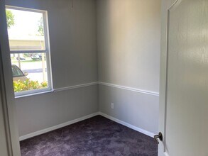 Building Photo - 1346 Mainsail Dr
