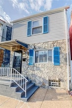 Building Photo - 1916 Wharton St