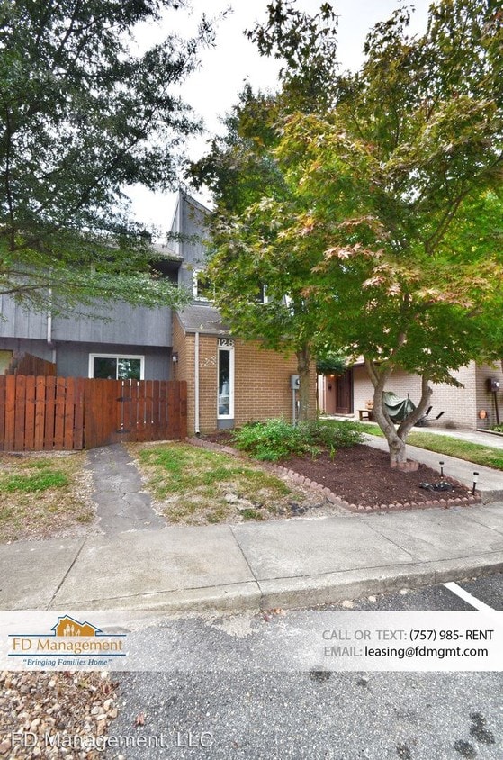 Primary Photo - 3 br, 2.5 bath House - 128 Lake One Drive