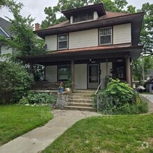 Building Photo - 1335 Logan St SE