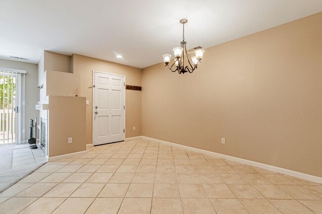 Building Photo - 6962 Gregorich Dr