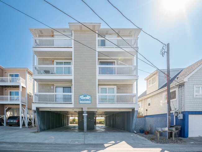 Foto del edificio - 714 Carolina Beach Ave N