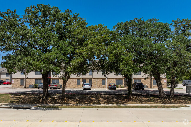 Building Photo - Parkside Apartments