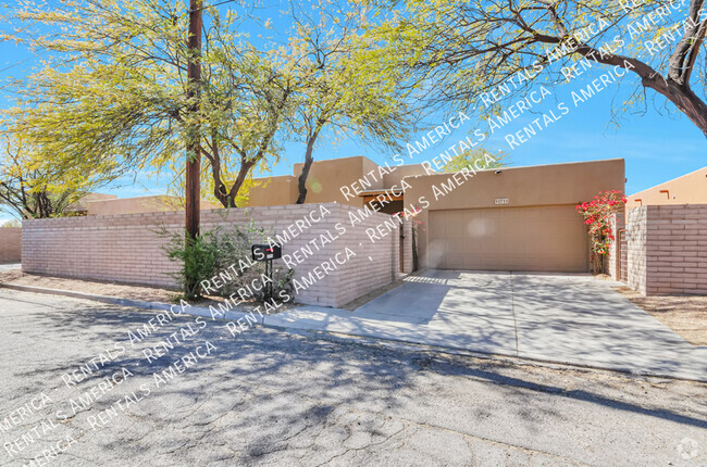 Building Photo - 1711 N Baxter Dr