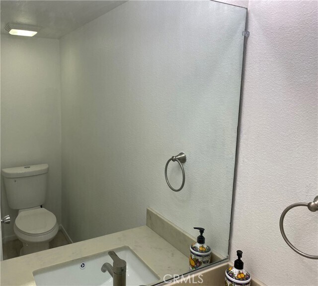 Foto del edificio - 622 N Howard St