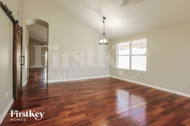 Building Photo - 2712 N 126th Dr