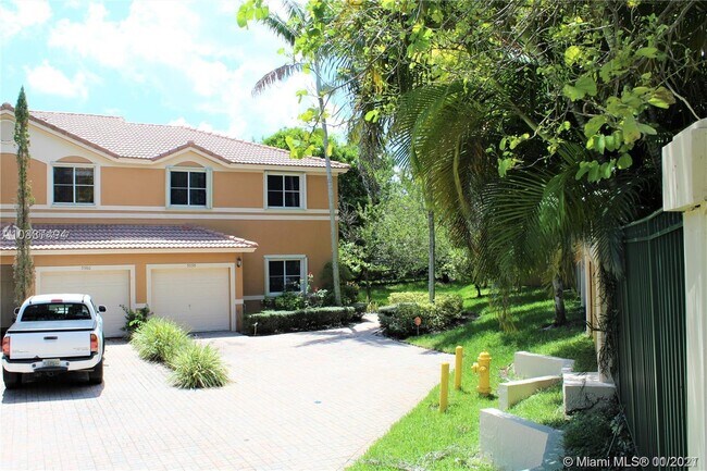 Building Photo - 9990 NW 19th Pl