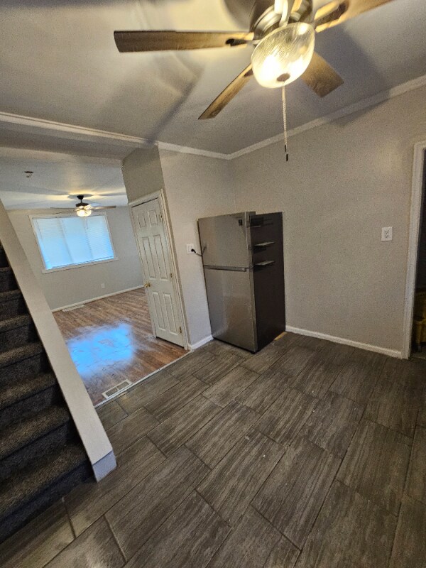Building Photo - 4913 Knorr St