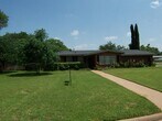 Primary Photo - 3317 Parkcrest Dr