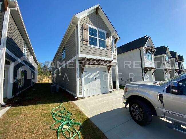 Foto del edificio - Home for Rent in Calera, AL!!! Available t...