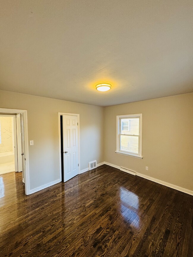 Building Photo - Spacious Gary Gem | Move-In Ready | Prime ...