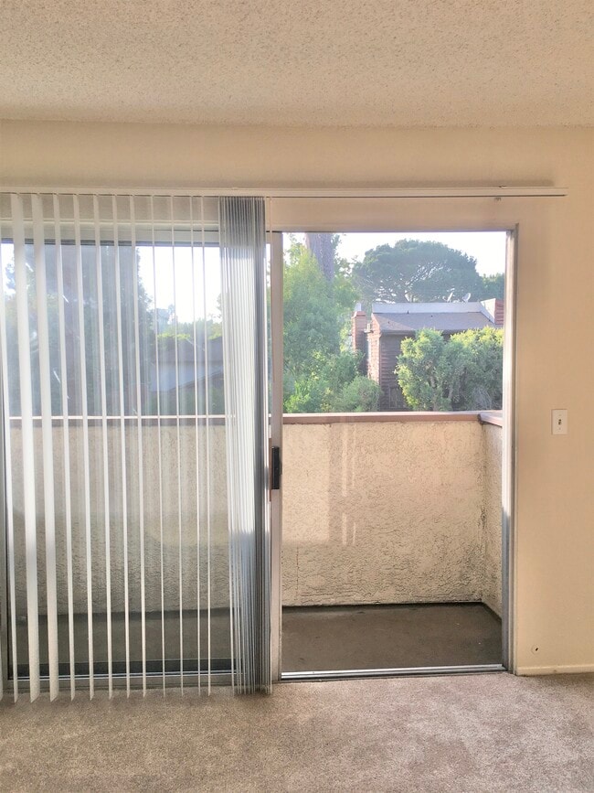 Building Photo - 4450 Fulton Ave