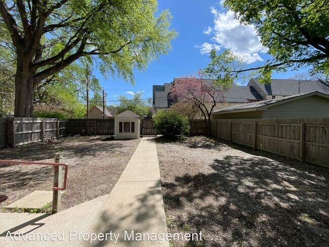 Building Photo - 6 br, 4 bath House - 919 Humboldt St.